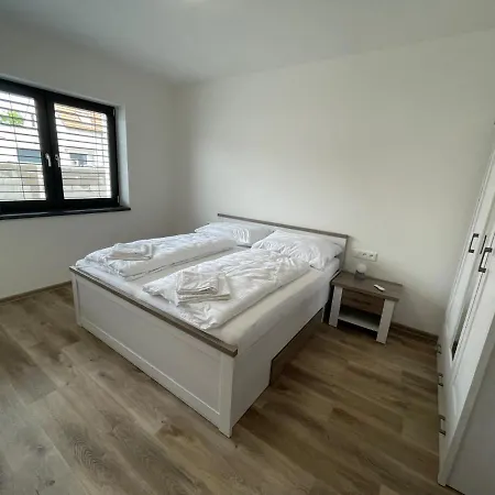 Pod Novou Apartment